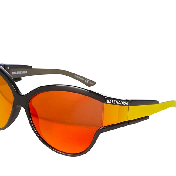 Balenciaga Unlimited Round Sunglasses - Picture 3 of 16